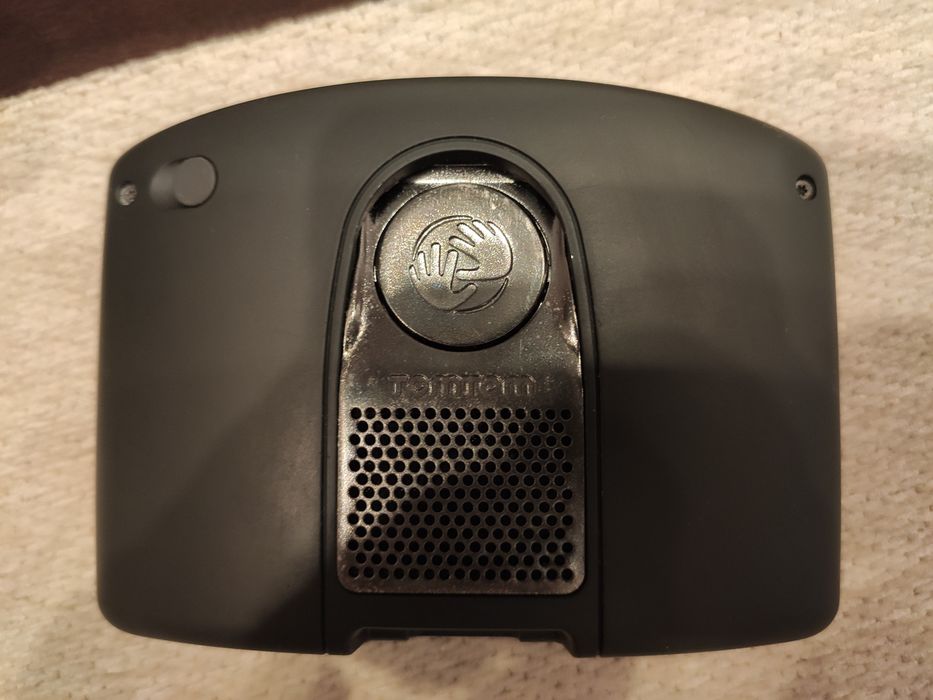 Vendo GPS TOMTOM GO 730 - Excelente estado