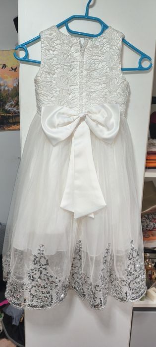 Sukienka elegancka dziewczęca