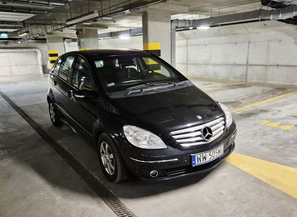 Mercedes Benz B class