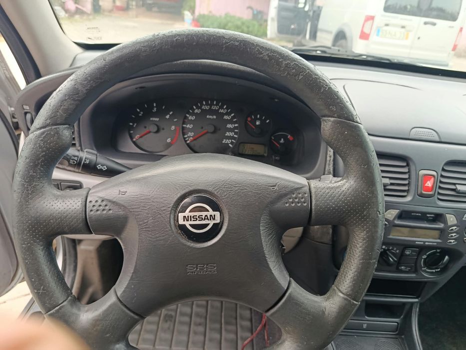 Nissan Almera 2.2 diesel