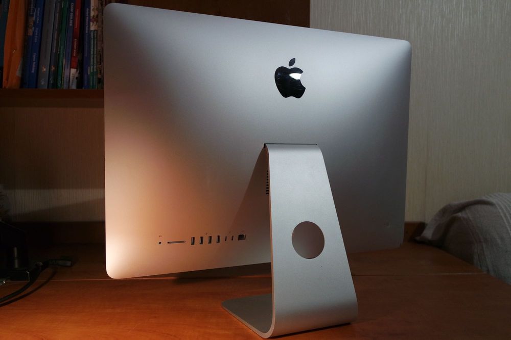 Komputer Apple iMac 2019 | i7 4.6 GHz | 16GB DDr4 / 1 TB | Radeon Pro 560X 4GB | 2019r