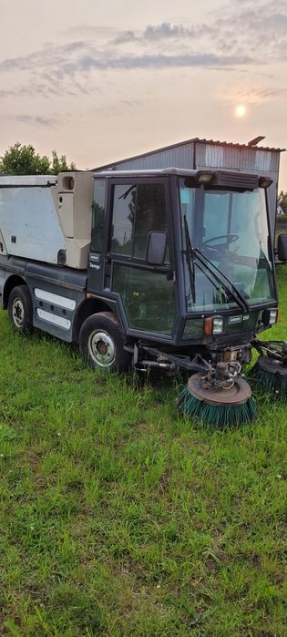 Zamiatarka schmidt swingo 250