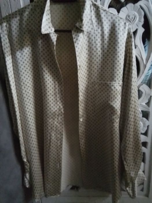 Jedwabna koszula XL w przepięknym pastelowym kolorze kremowym