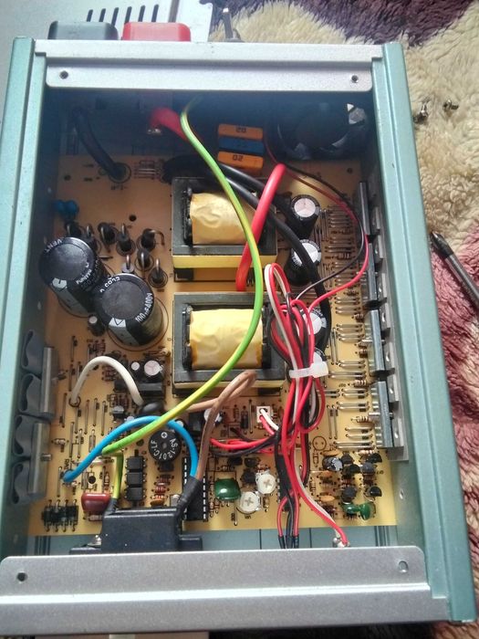 Перетворювач напруги