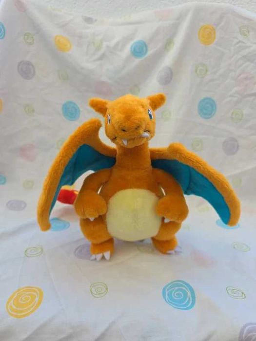 pokémon peluche do pokémon Charizard da takara tomy