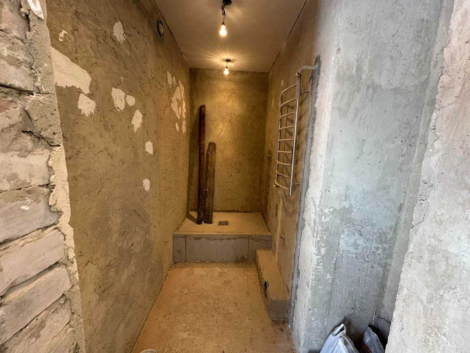 Продаж 1 поверхового будинку з ділянкою на 7.5 сотки, м. Жмеринка