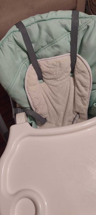 Продам стульчик для кормления