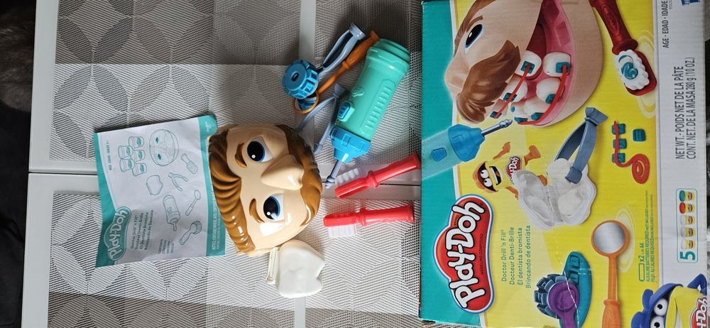 Продам Play-Doh стоматолог