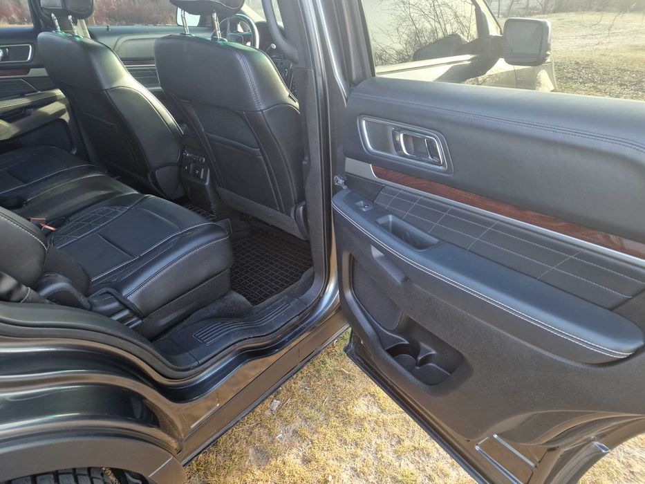 Ford Exploere Platinum 2017 Максимальная комплектация