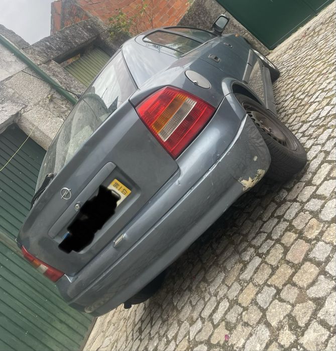 Opel Astra 1400 gasolina