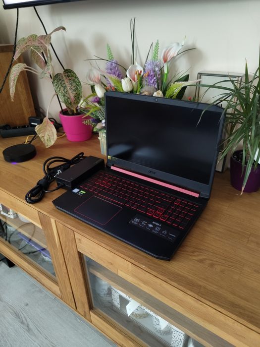 Laptop Acer Nitro 5 i5 9300U GTX 1660 Ti 6GB | SSD 500GB • 8GB Ram