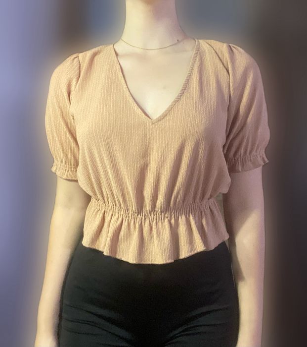 Нарядный топ pull&bear