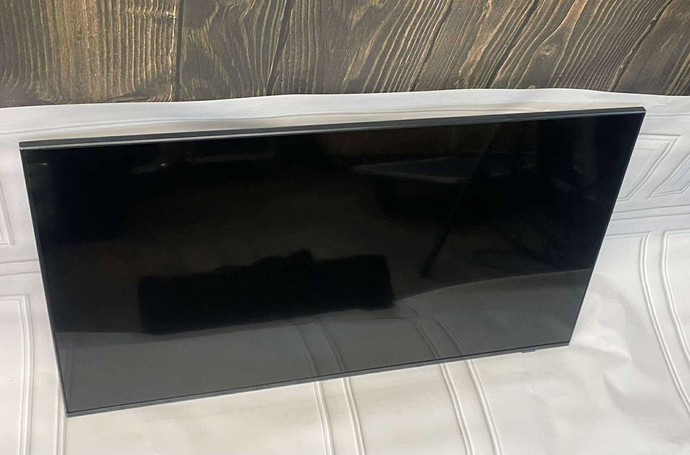 Telewizor Samsung UE 43" 43DU7172 Smart Bluetooth 4K