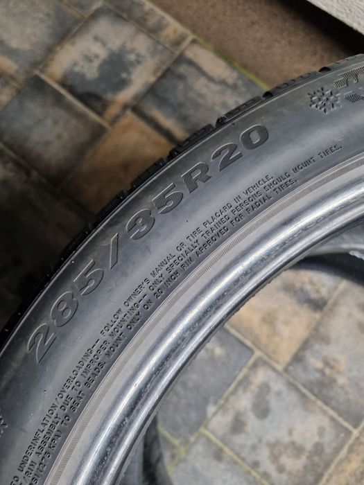 Шини Резина 285.35.20