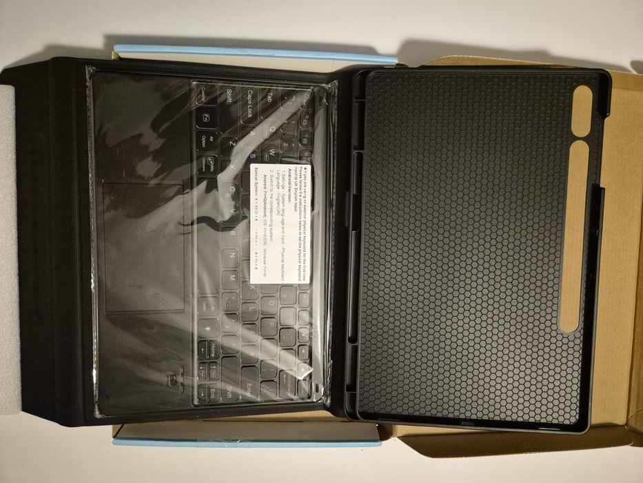 Чохол з клавіатурою для планшета Samsung Galaxy Tab S9+, S9FE, S10+