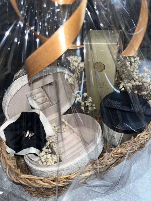 Zestaw Prezentowy PREMIUM na Dzień Kobiet