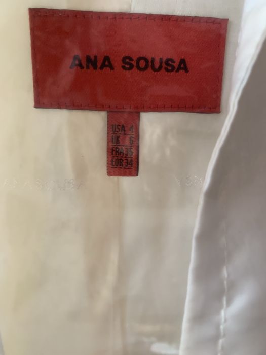 Calcas, blusão e gabardine Ana Sousa