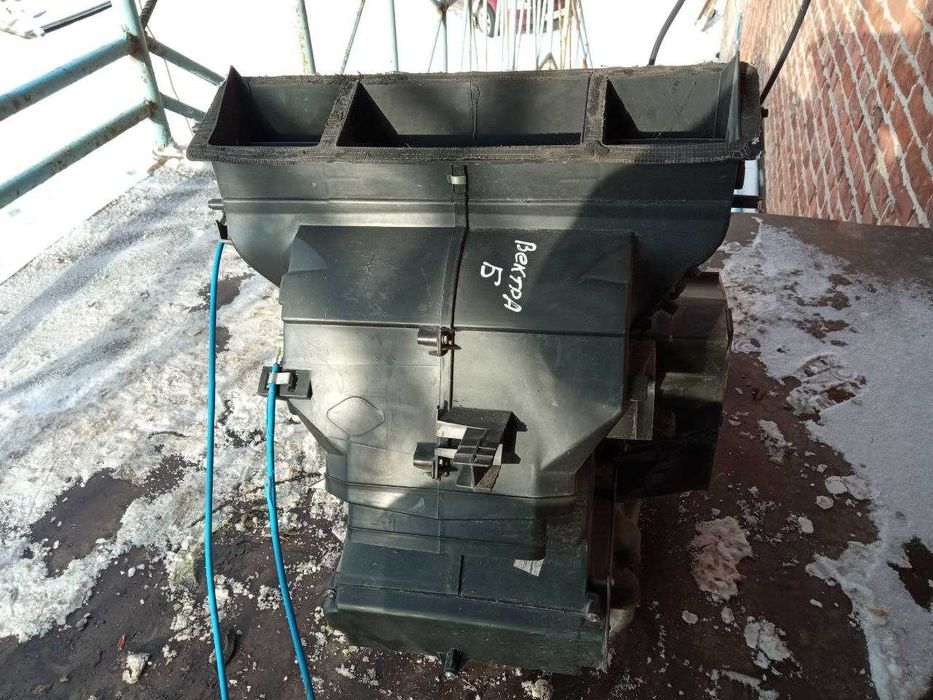 Корпус пічки печки Opel Vectra B 1995-2002 Опель 90504422 LHD 90437162