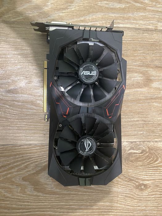 ASUS Rog strix Radeon RX570 4gb