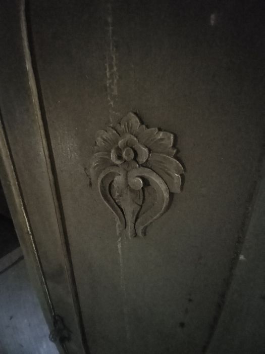 Witam ,na sprzedaż  mam stare meble ,stan jak na zdjeciach