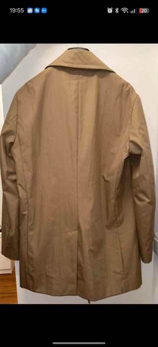 Gabardina Mango nova
