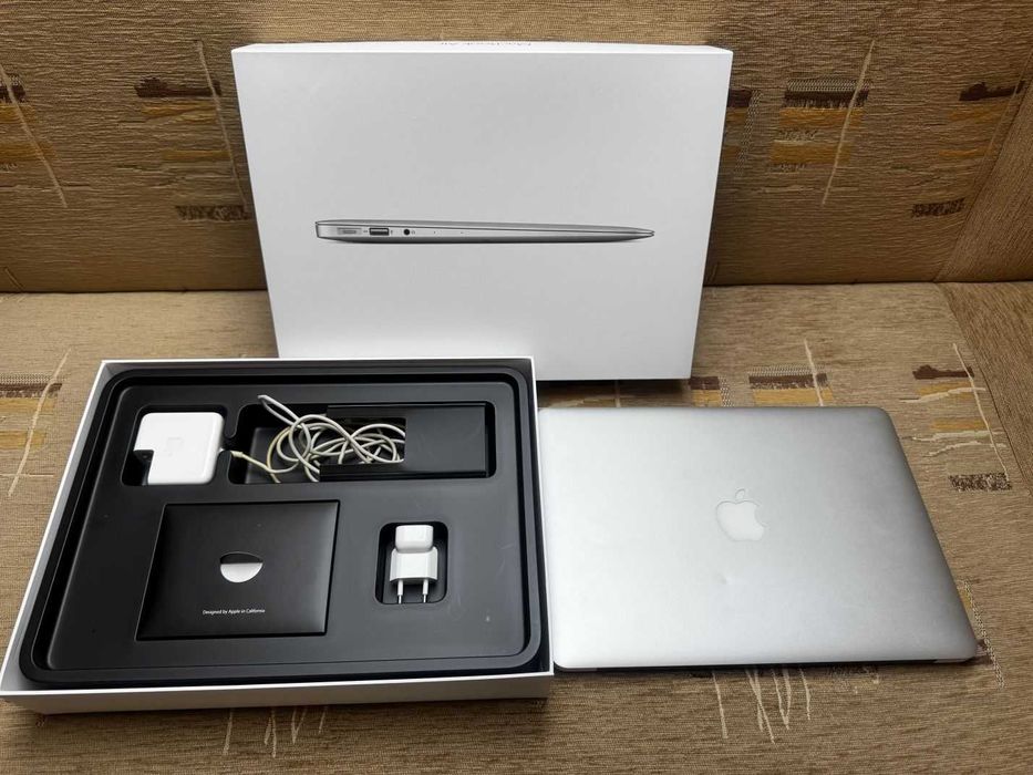 Macbook Air A1466 13.3" 2017 Intel Core i5 8GB/256GB SSD