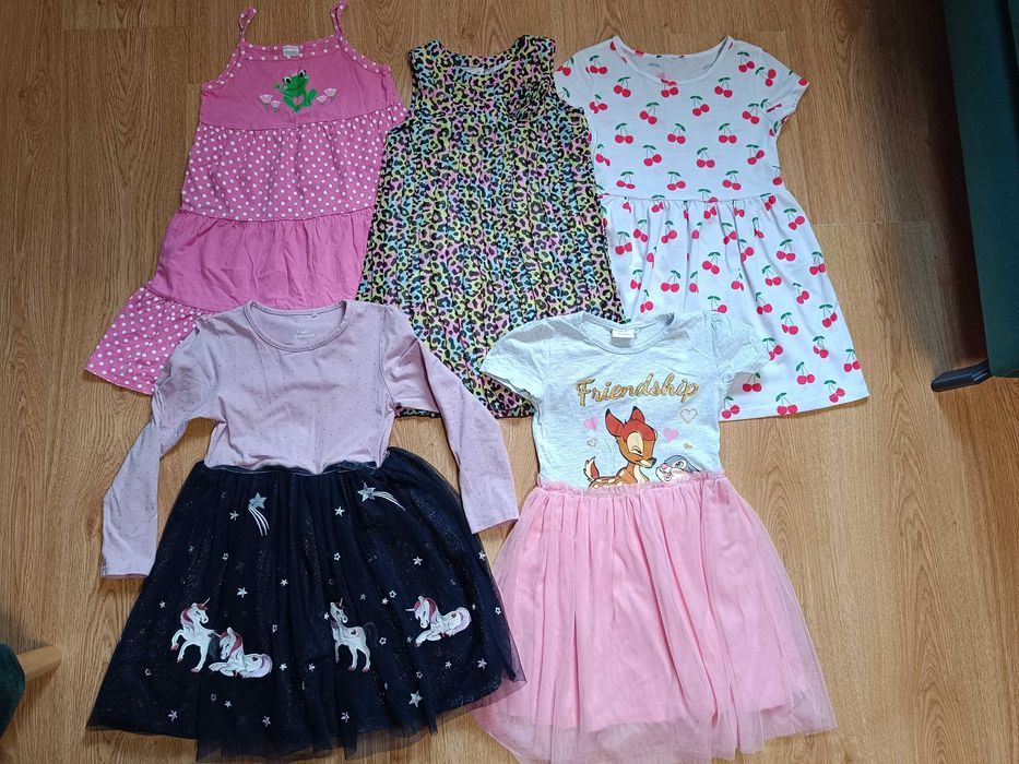 Zestaw ubranek na wiosnę dla dziewczynki r. 122