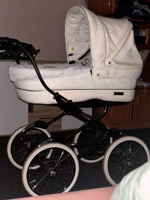 Elegancki wózek dziecięcy 2w1 – gondola + spacerówka
