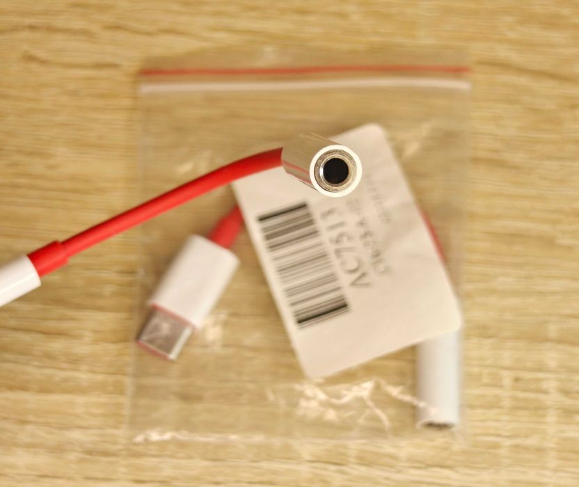 Переходник One Plus USB Type-C на Mini jack 3.5 мм.