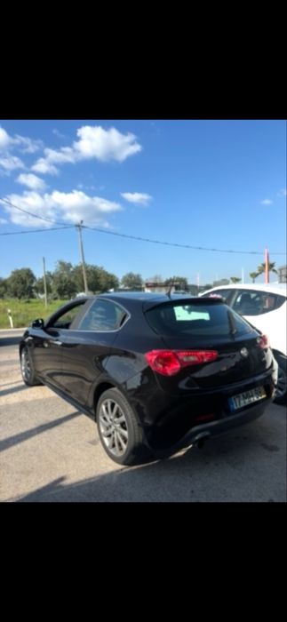 Alfa Romeo Giulietta Turismo 180 mil kms nacional