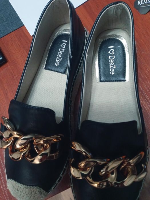 Espadryle 36 czarno zlote wsuwane