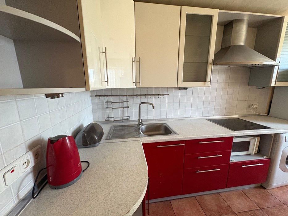 Здається однокімнатна квартира з ремонтом на Перемозі!!!