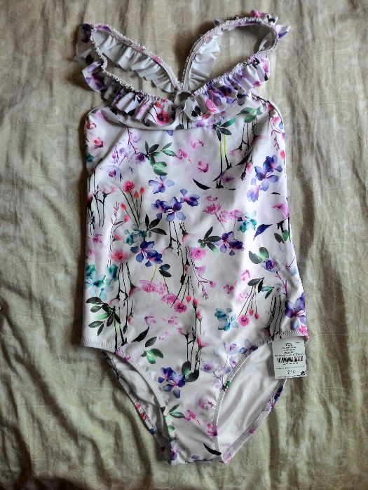 Новый купальник Некст 13 лет 158 см