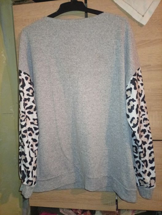 Piękna Bluza L/40