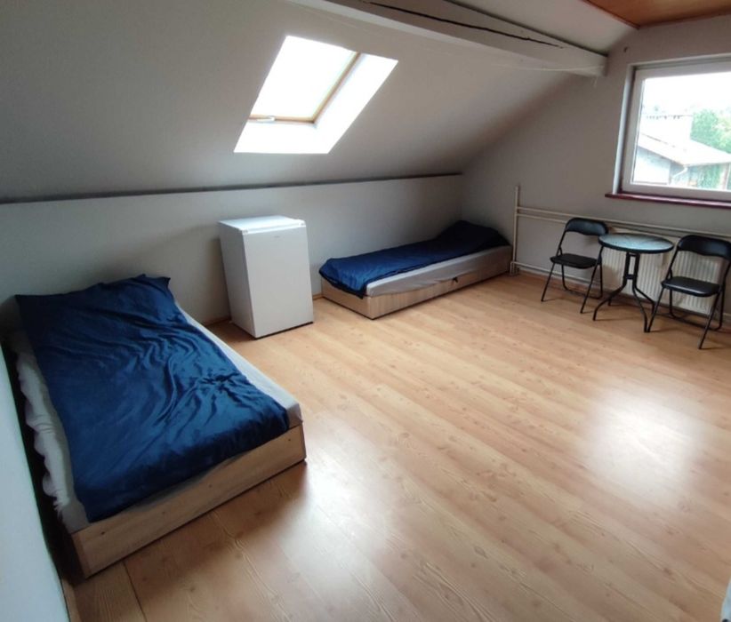 Pokój 1 osobowy КІМНАТА HABITACIÓN Single room
