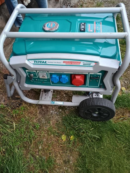 Продам бензобаки