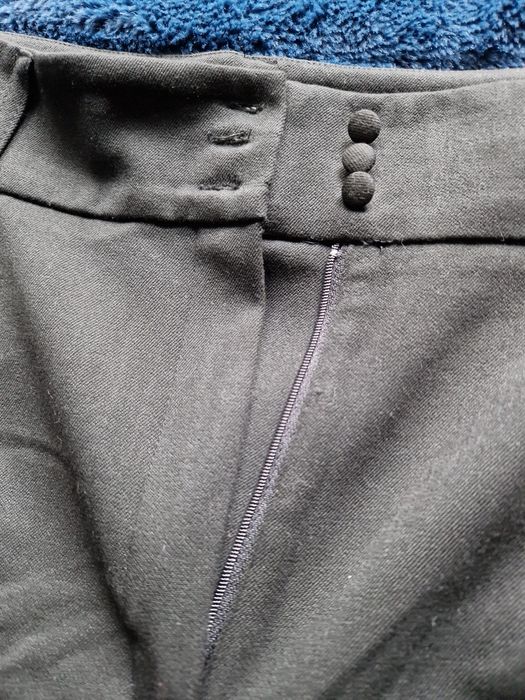 Eleganckie proste spodnie z wysokim stanem L