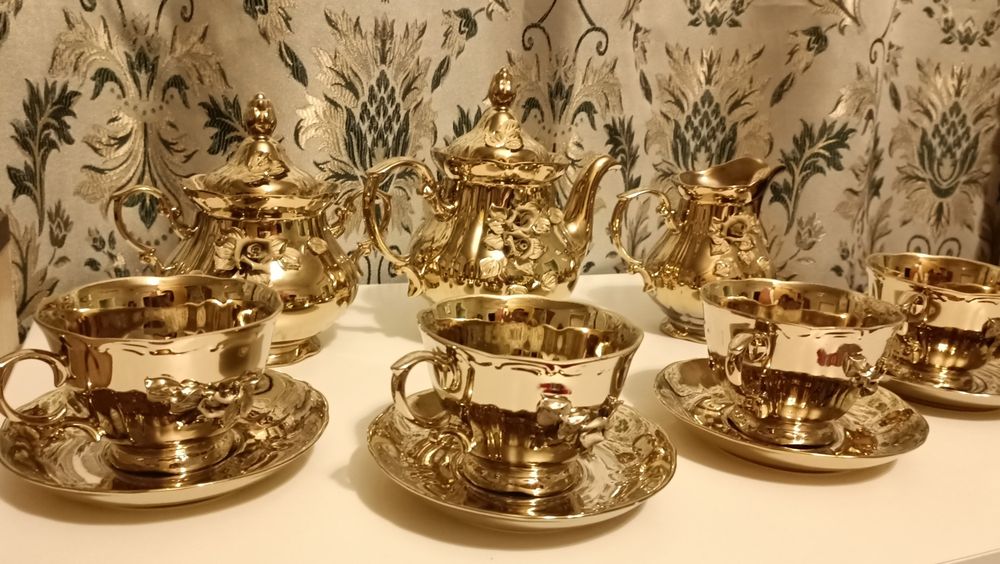 Чайний сервіз на 4 персони