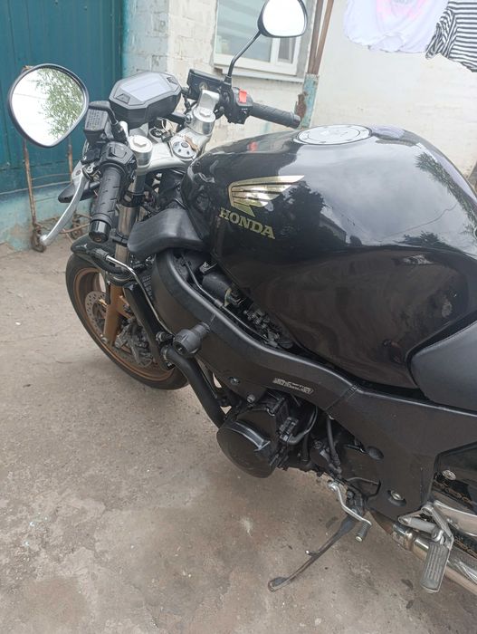 Продам HONDA CBP 1100