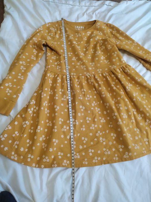 Плаття в квітковий принт. Розмір :орієнтовно 6-8р залежно від дитини.Т