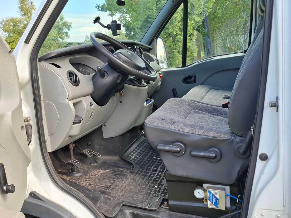 Autolaweta Renault Master 2  niski przebieg