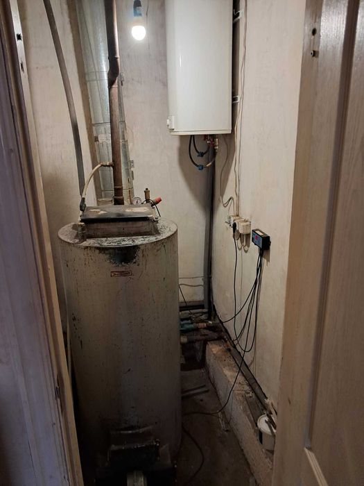 Будинок 150 м2  Богдани Вишгородський р-н 36000$ 14 соток землі