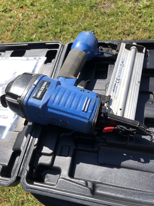 Pistolet gwozdziarka Biltema Uszkodzony