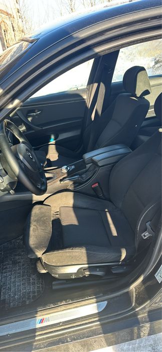 Bmw e90 2007rok  2.0benzyna+ lpg