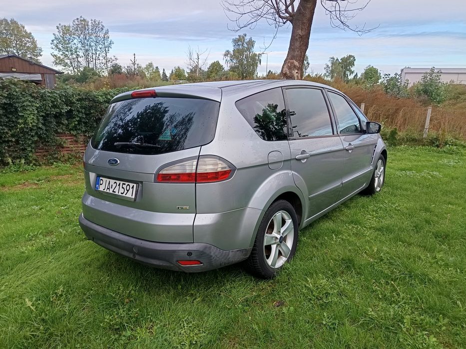 Ford S-Max 7-osobowy