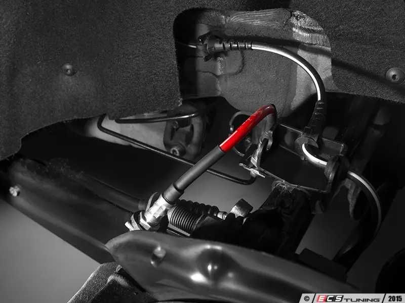 ECS Tuning армований шланг до задніх супортів