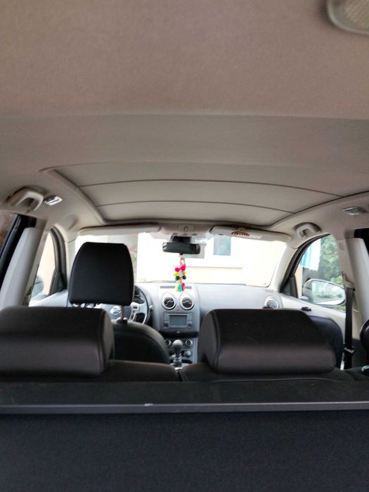 Nissan qashqai DCI  em bom estado geral se for necessário posso enviar mais fotos