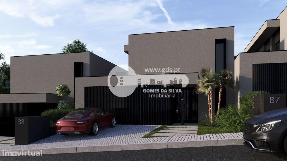 Moradia em Banda com 307 m² no Loteamento em Águas Santas, Moure