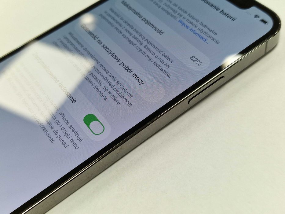Iphone 12 PRO 128GB/ Graphite/ 82%/ Grade A-/ Gwarancja + ładowarka