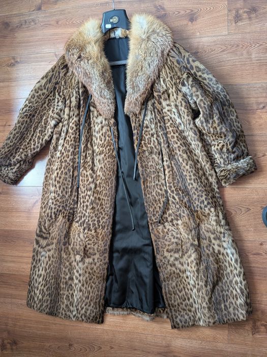 Naturalny płaszcz futrzany